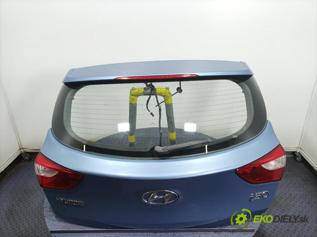 Hyundai I30 2012 zadna dveře kufra: kufra: