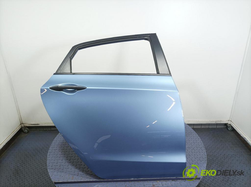 Hyundai I30 2012 dvere zad pravé