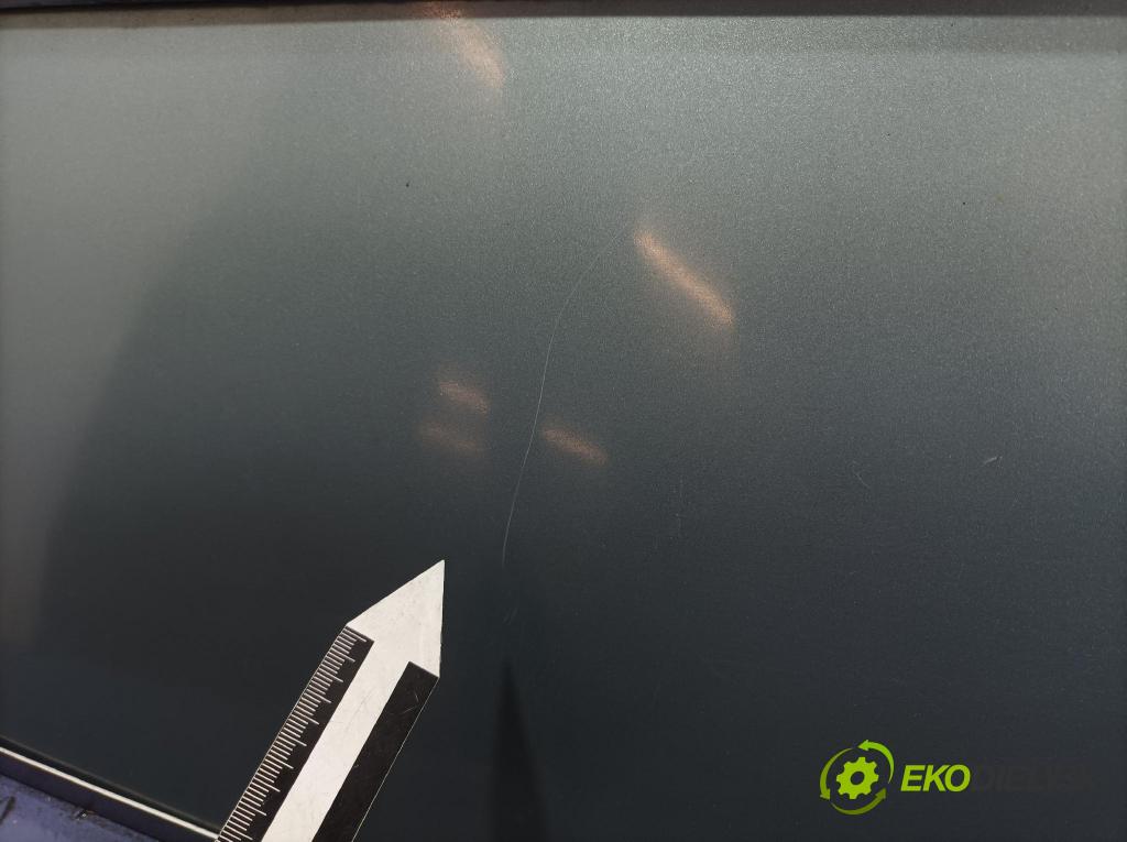 Peugeot 1007 2005 zadna dveře kufra: kufra: