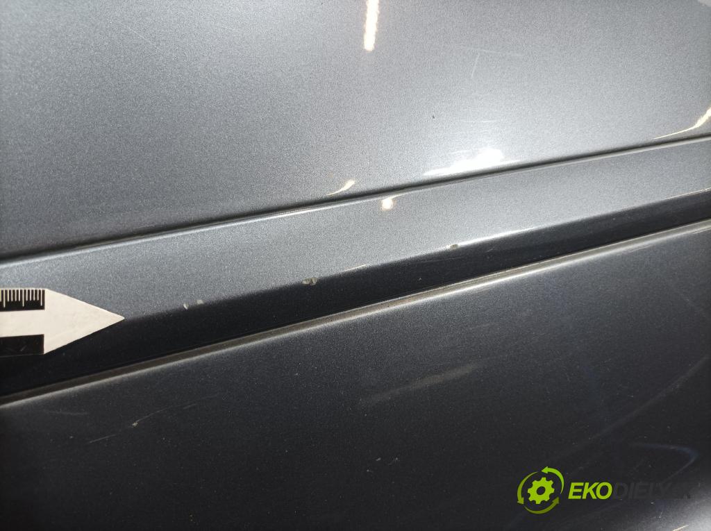 Skoda Octavia 2011 dvere Predné Vľavo: