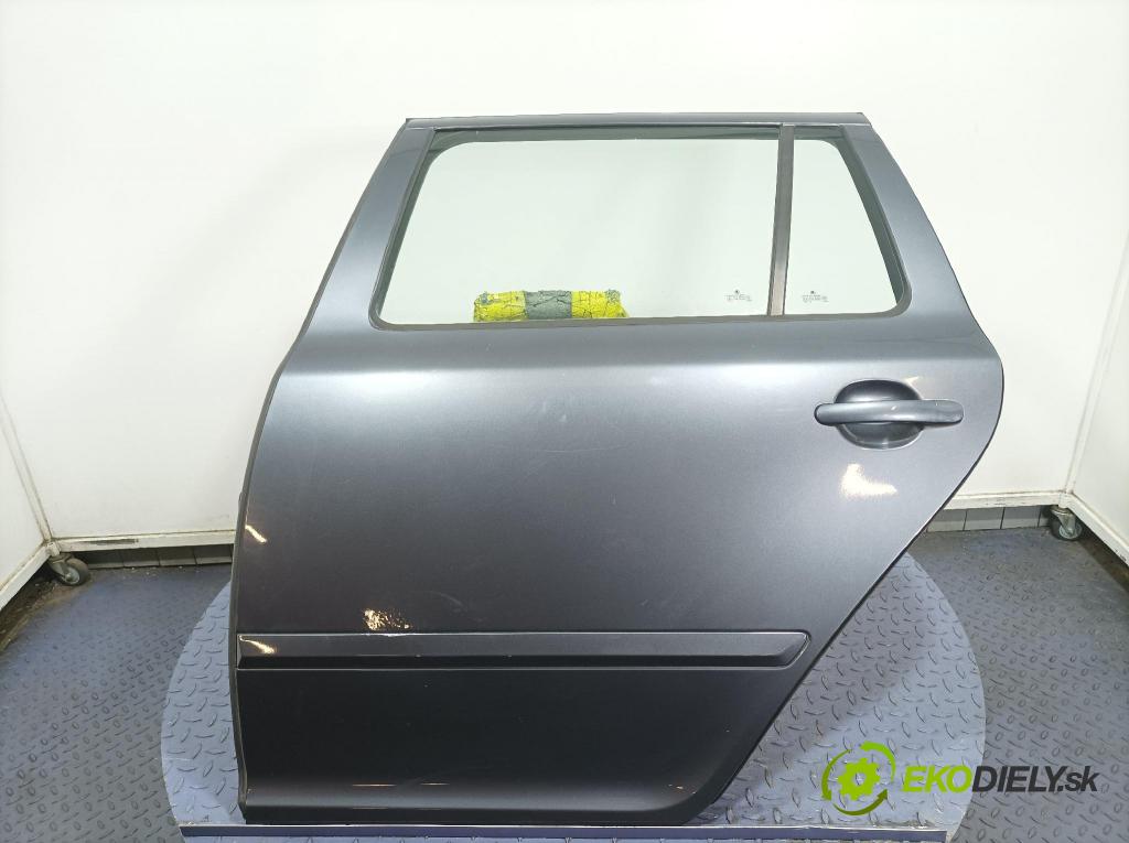 Skoda Octavia 2011 dvere zad Vľavo: