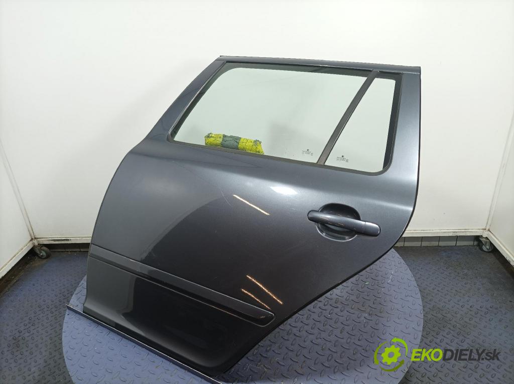Skoda Octavia 2011 dvere zad Vľavo: