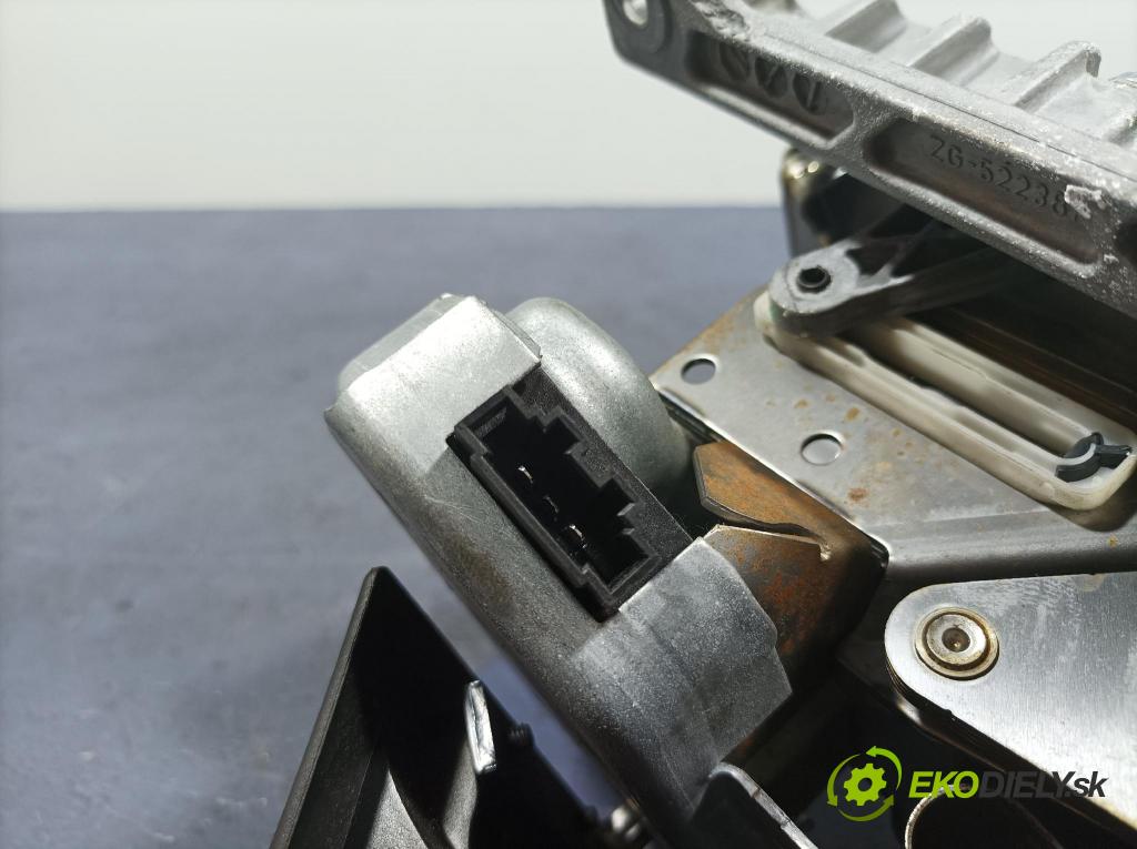 Audi A6 2006 Stĺpik volant x 4F0419501J