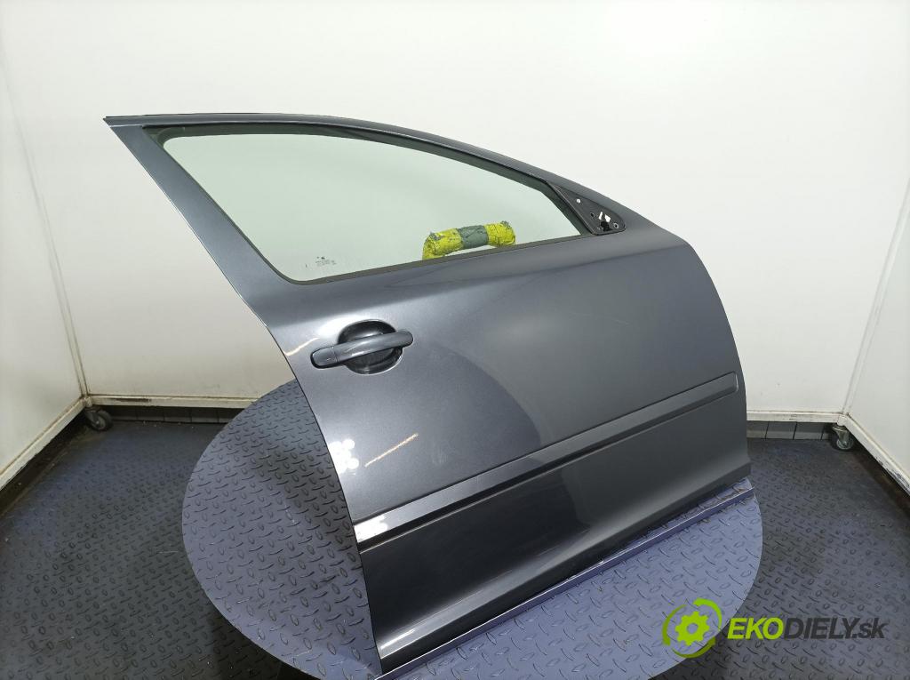 Skoda Octavia 2011 dvere Predné pravé