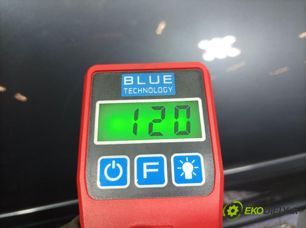 Skoda Octavia 2011 dvere Predné pravé