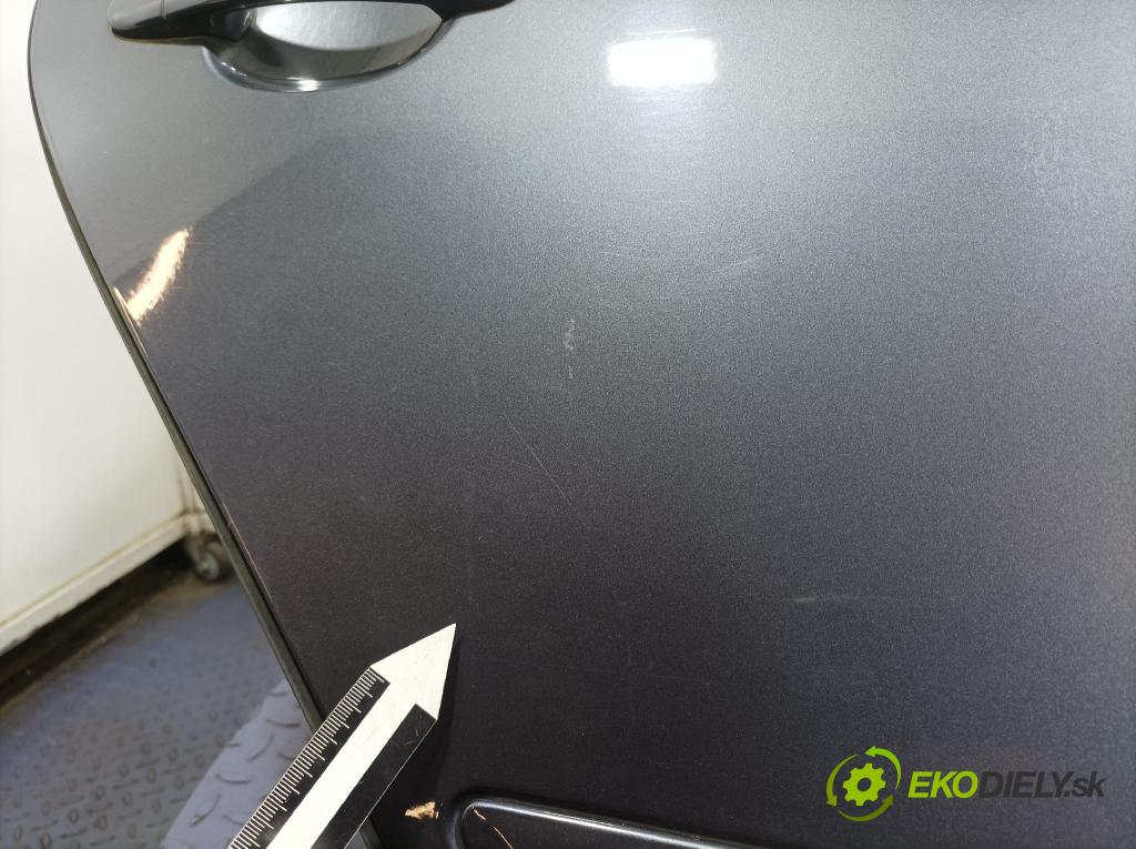 Skoda Octavia 2011 dvere zad pravé