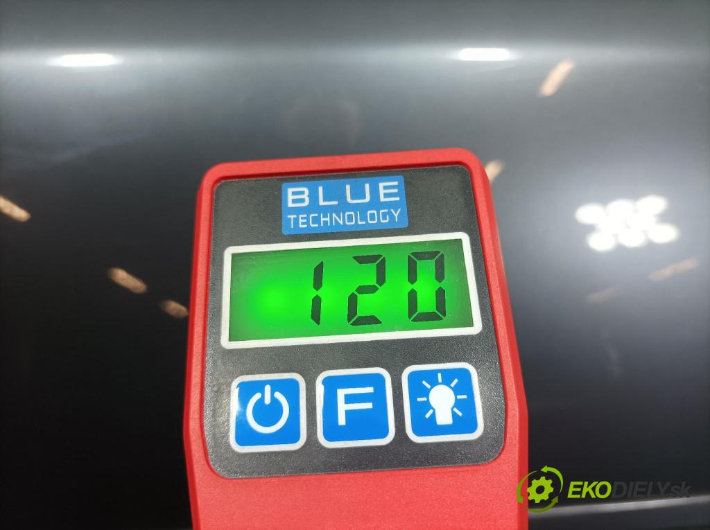 Skoda Octavia 2011 dvere zad pravé
