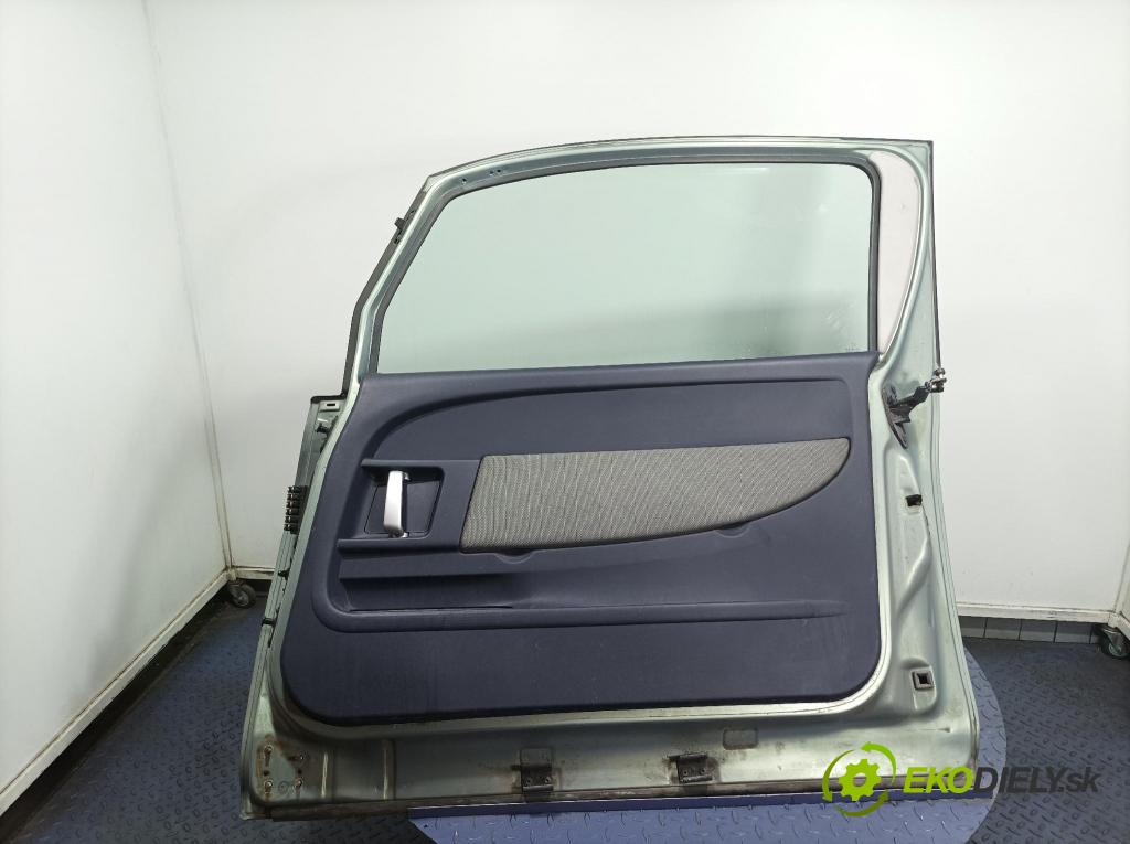 Peugeot 1007 2005 dvere Strana: Posuvné: pravé