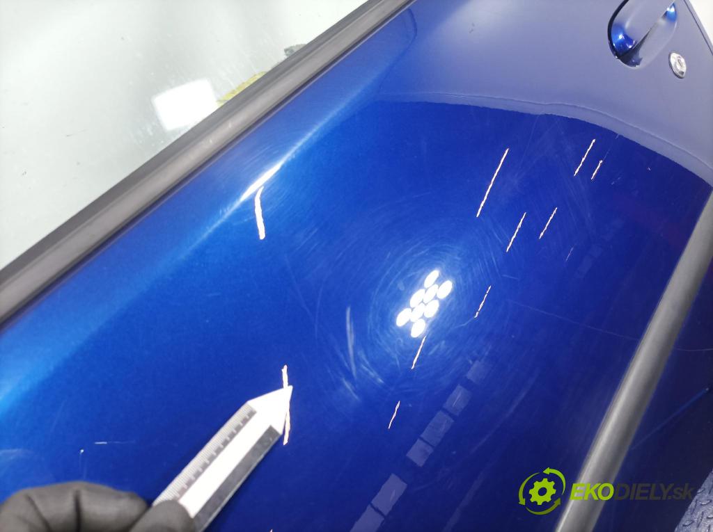 Toyota Yaris verso 2003 dvere Predné Vľavo: