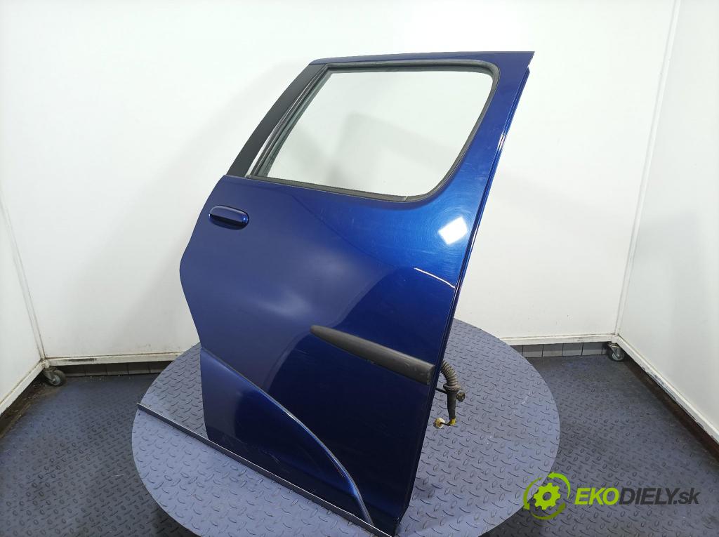 Toyota Yaris verso 2003 dvere zad pravé
