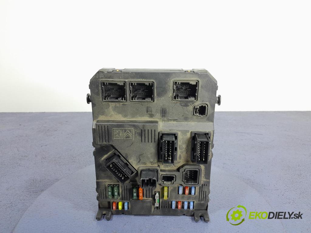 Peugeot 1007 2005 skrinka Poistky: 9659579180