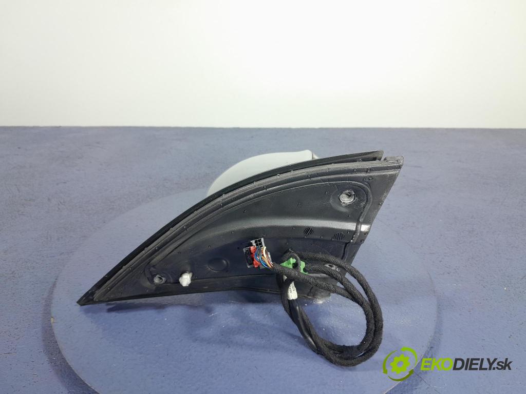 Vw Golf 2008 zrkadlo Vľavo: