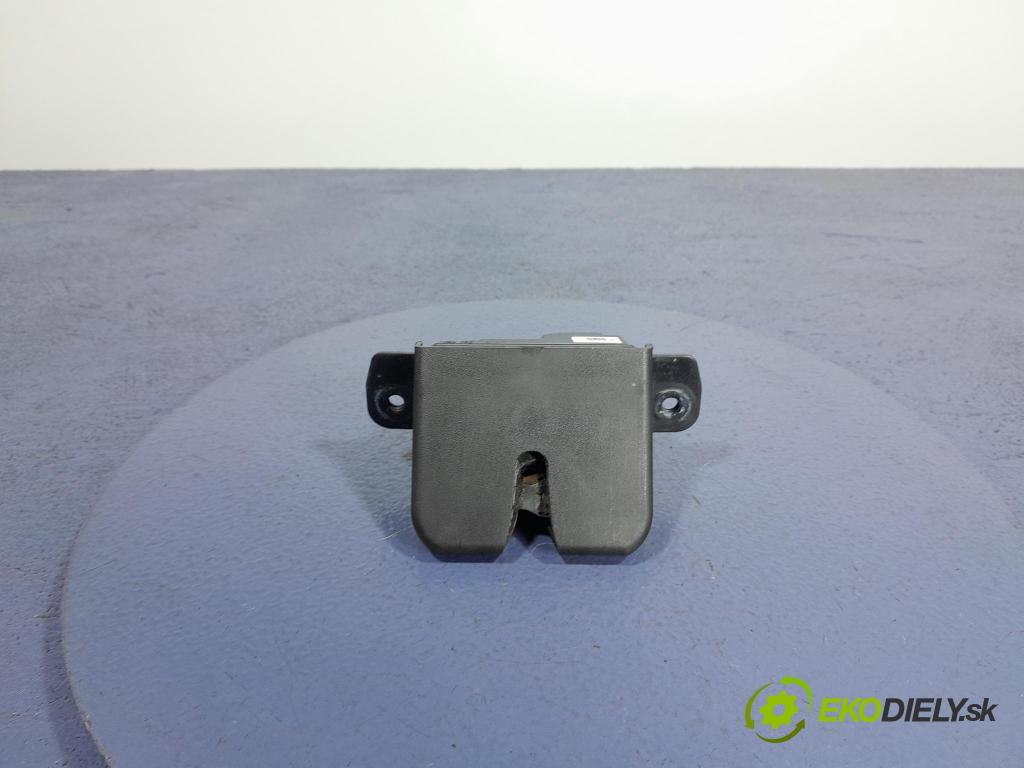 Hyundai Tucson 2016 zámok Klapky: kufra: