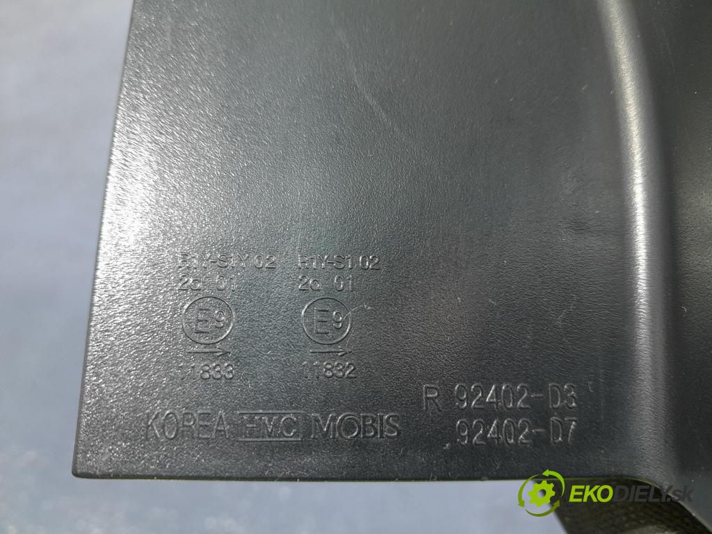 Hyundai Tucson 2016 svetlo / reflektor zad Prava: Vonkajsia: 92402-D3