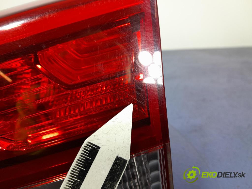 Hyundai Tucson 2016 svetlo / reflektor zad Prava: Vnútri: 92404-D3