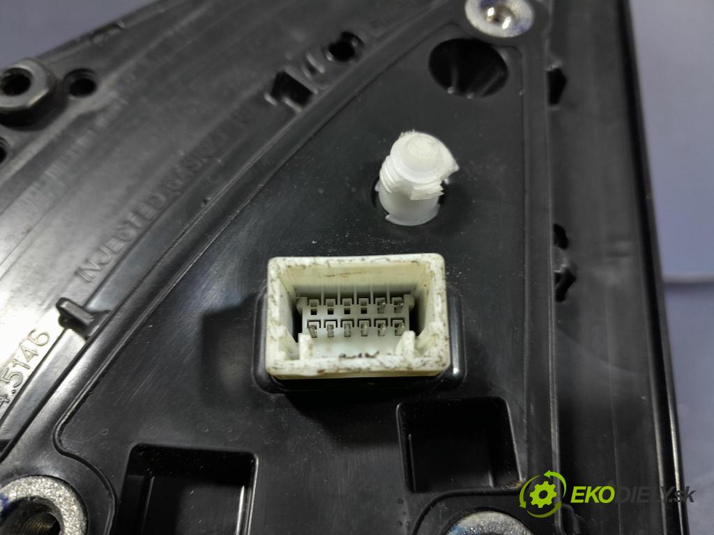 Hyundai Tucson 2016 zrkadlo pravé 