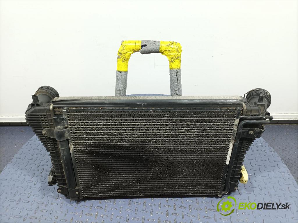 Vw Golf 2008 chladič Voda: 1K0121253AA