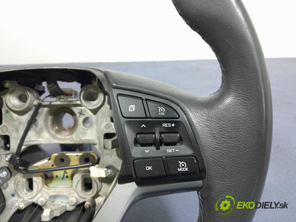 Hyundai Tucson 2016 volant 96720-D7220