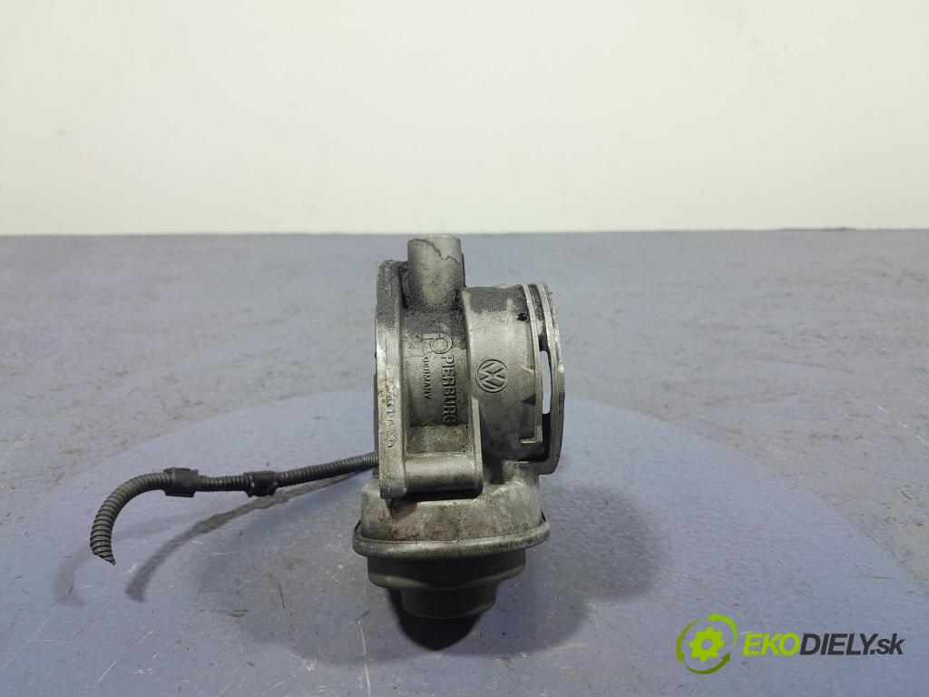 Vw New beetle 0 klapka 038128063G