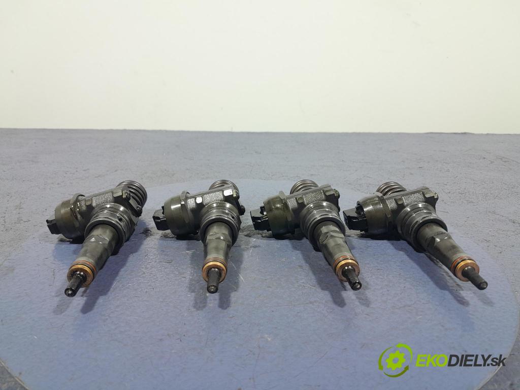 Vw New beetle 0 vstrek 038130073AG