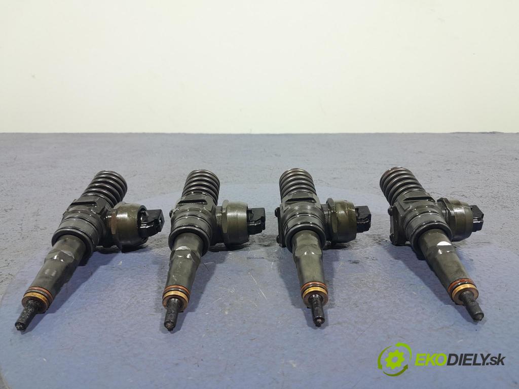Vw New beetle 0 vstrek 038130073AG