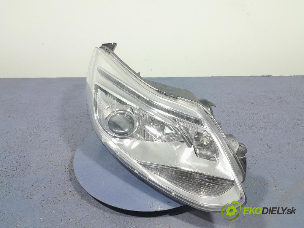 Ford Focus 0 Reflektor: v pravo: BM51- 13D154