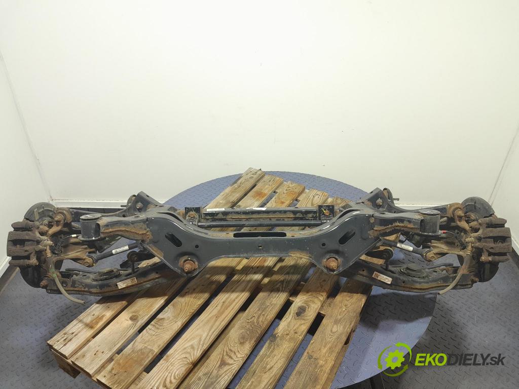 Hyundai Tucson 2016 výstuha Pozastavenia: zad