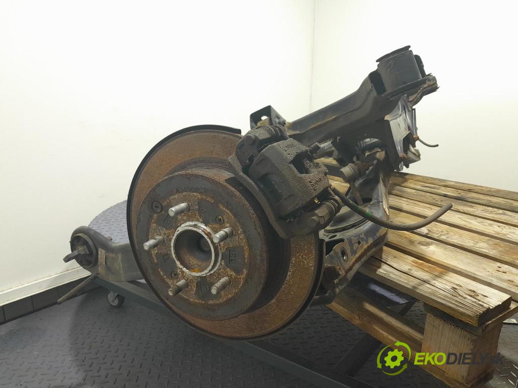 Hyundai Tucson 2016 výstuha Pozastavenia: zad