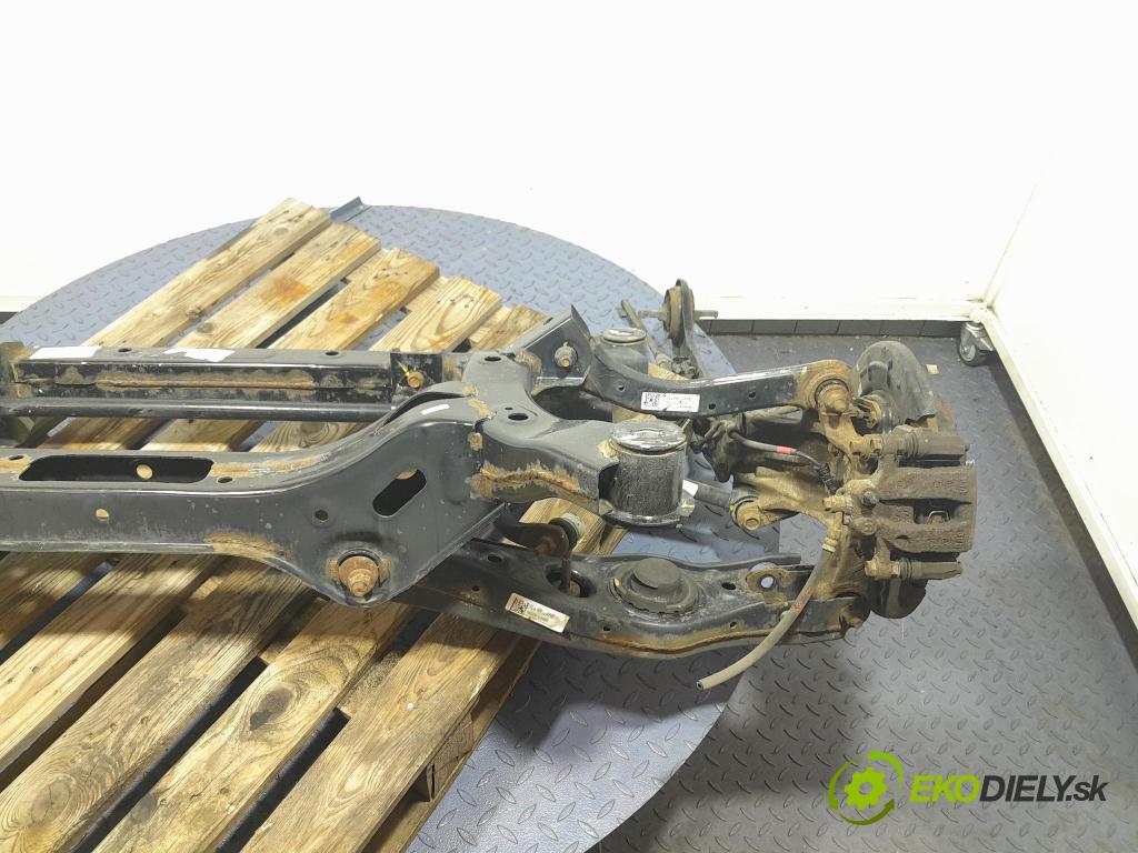 Hyundai Tucson 2016 výstuha Pozastavenia: zad