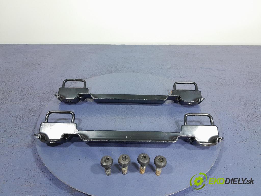 Ford Focus 2008 Sedačka zadný