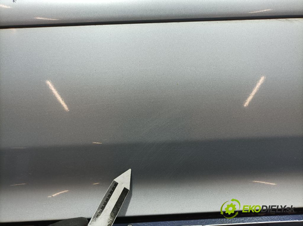 Vw Golf 2008 dvere Predné pravé