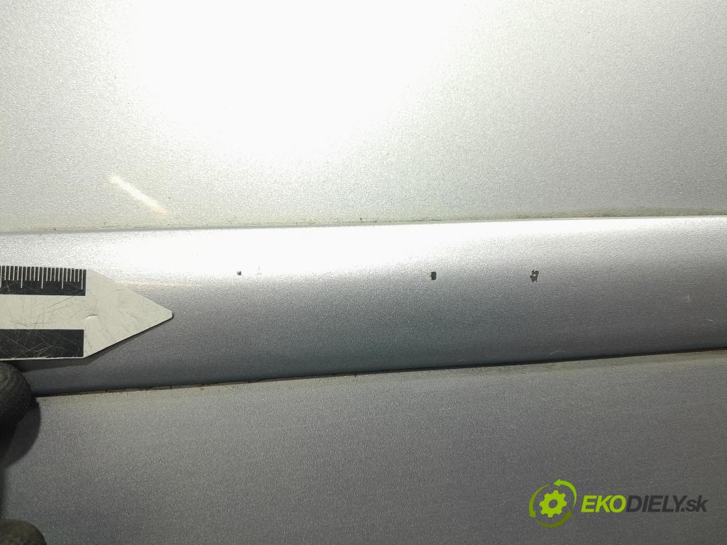 Vw Golf 2008 dvere Predné pravé