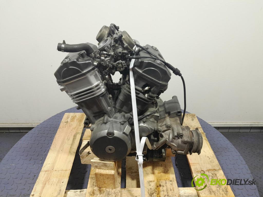 Honda NTV 1995 motor Benzín: