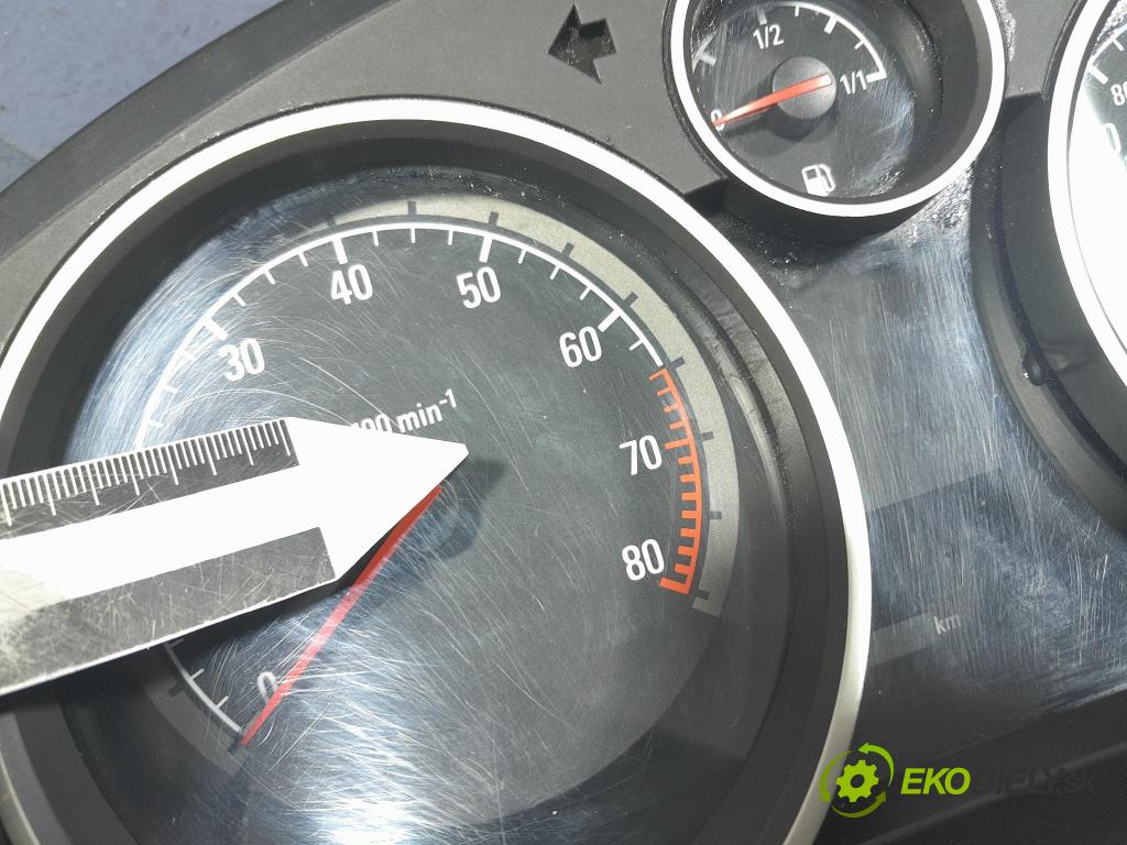 Opel Zafira 2009 prístrojovka/ budíky 13308998