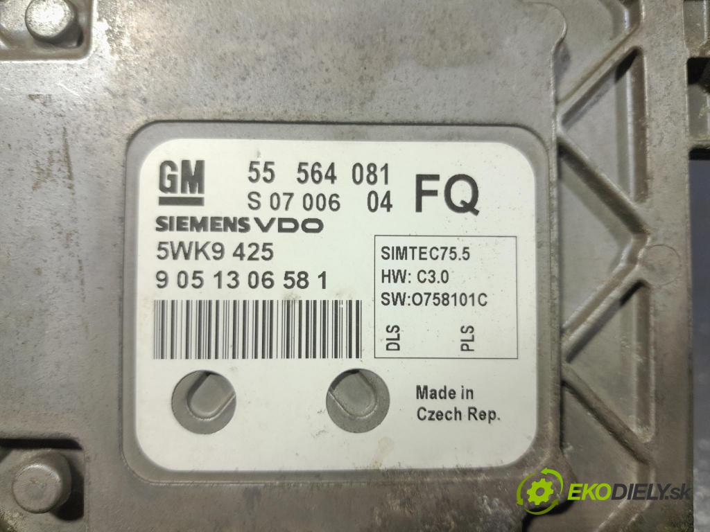 Opel Zafira 2009 riadiaca jednotka Motor: 55564081