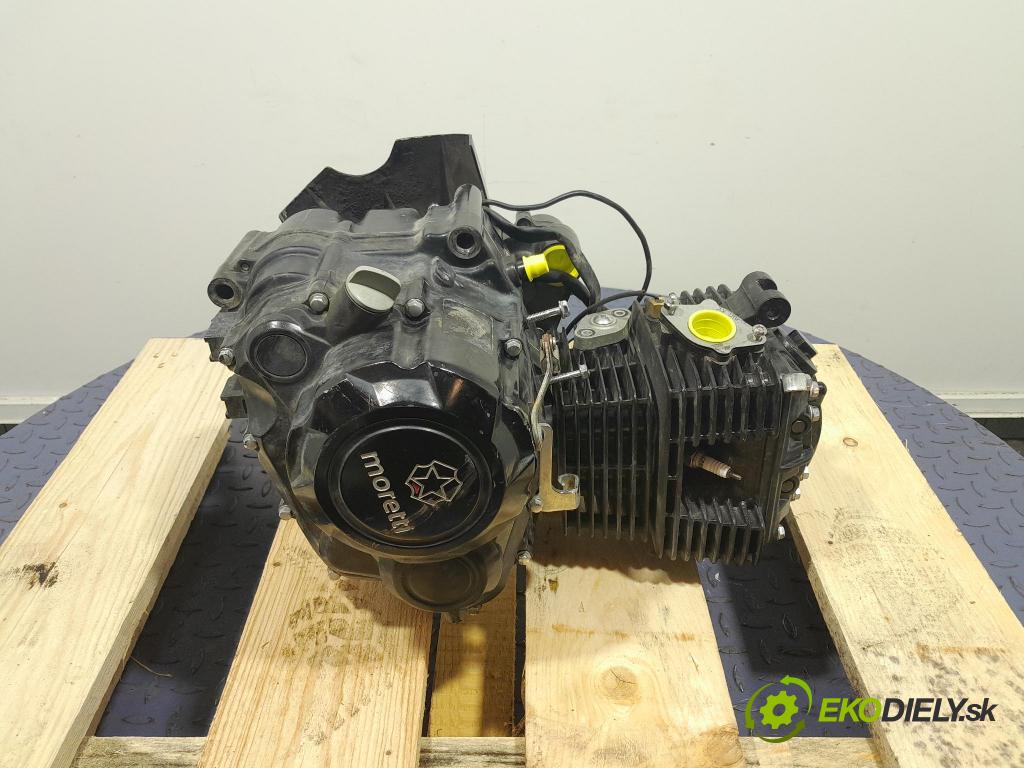 Barton Gt 125 2023 motor Benzín: