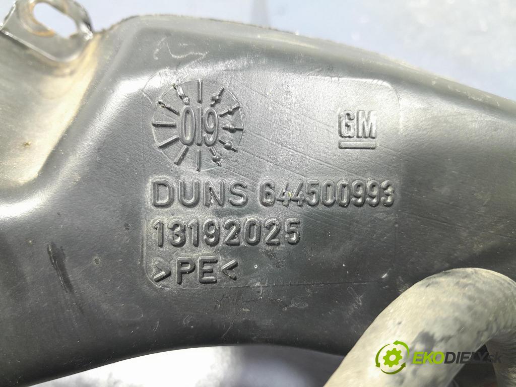 Opel Zafira 2009 nádržka Podložka: 13192025