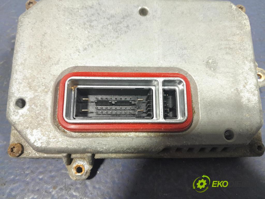 Opel Zafira 2009 střídač: 13153357
