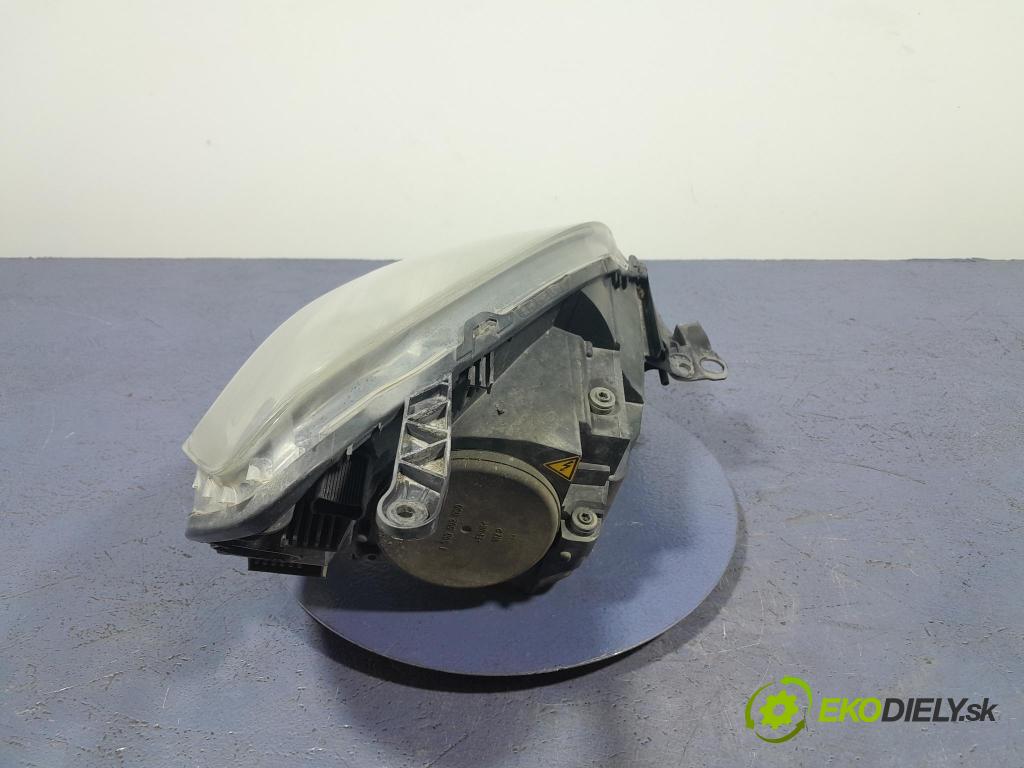 Opel Zafira 2009 Reflektor: Vľavo: 13252470