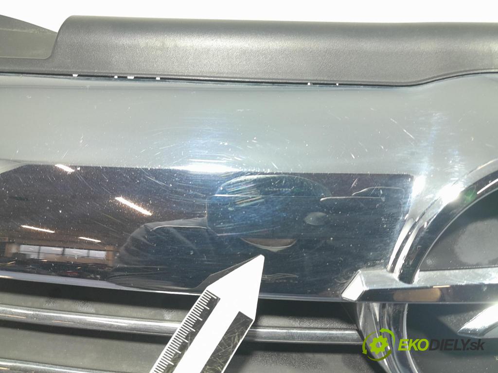 Opel Zafira 2009 miežka / Gril: 13247327