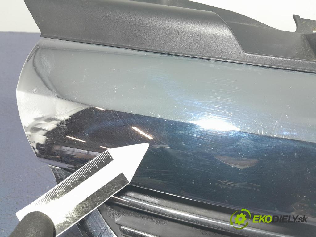 Opel Zafira 2009 miežka / Gril: 13247327