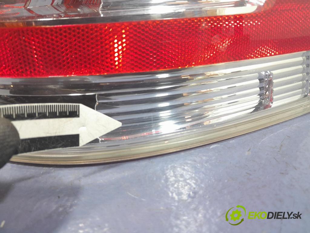 Opel Zafira 2009 svetlo / reflektor zad Prava: Vonkajsia: