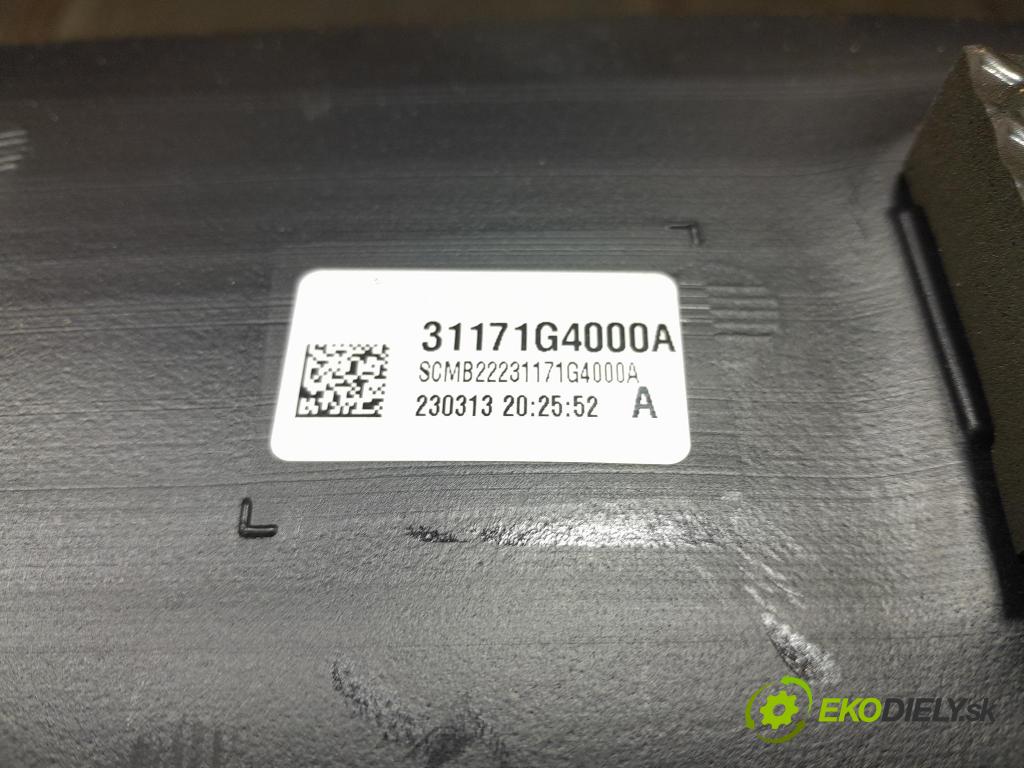 Hyundai I30 2023 Nádrž: paliva 31171-G4000