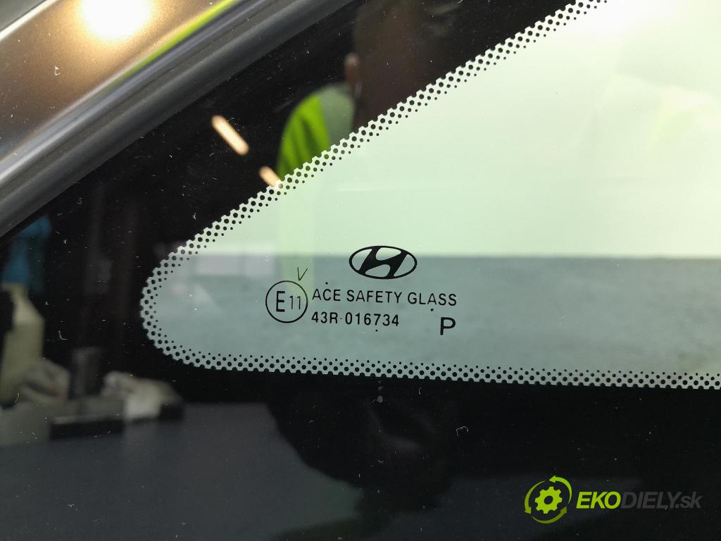 Hyundai I30 2023 sklo Karoséria: zad