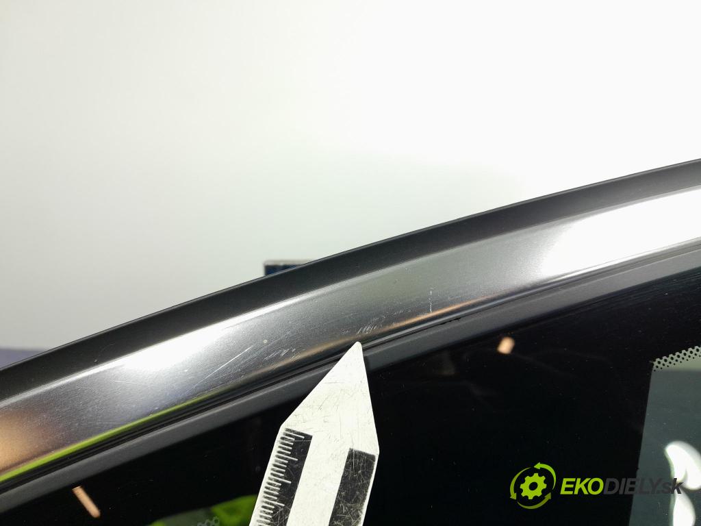 Hyundai I30 2023 sklo Karoséria: zad