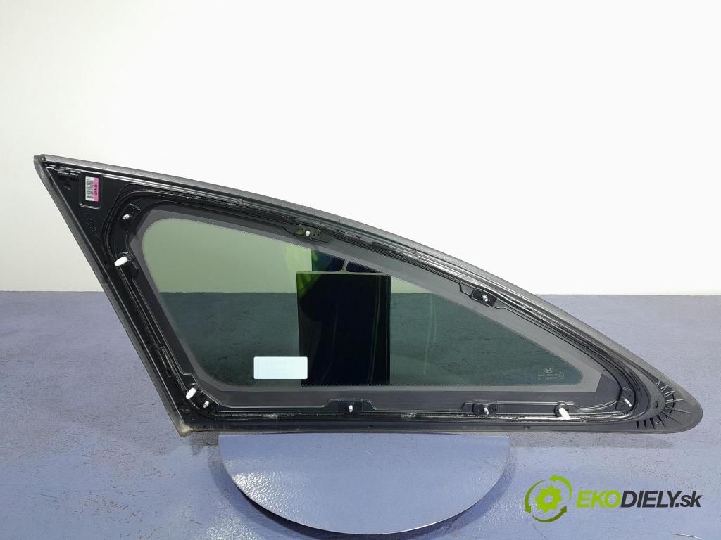 Hyundai I30 2023 sklo Karoséria: zad