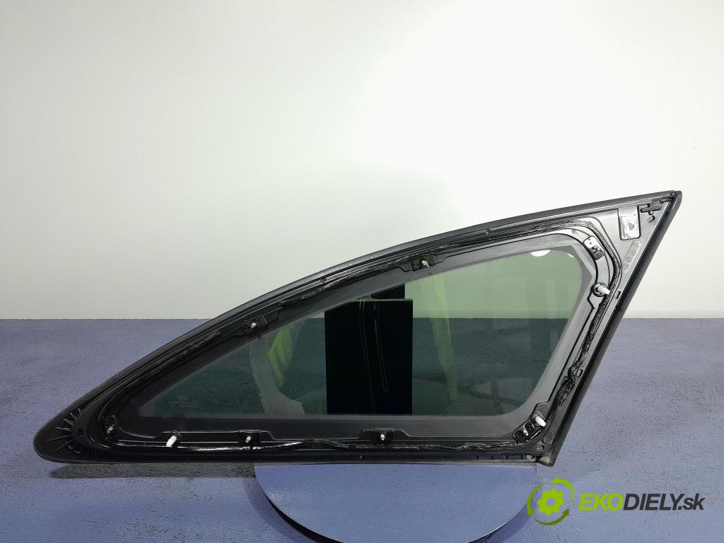 Hyundai I30 2023 sklo Karoséria: zad