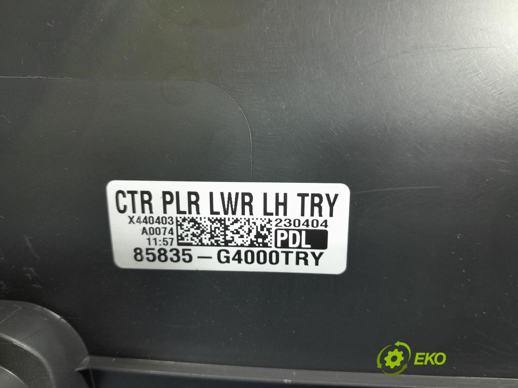 Hyundai I30 2023 kryt Plast: Interiéry: 85835-G4000