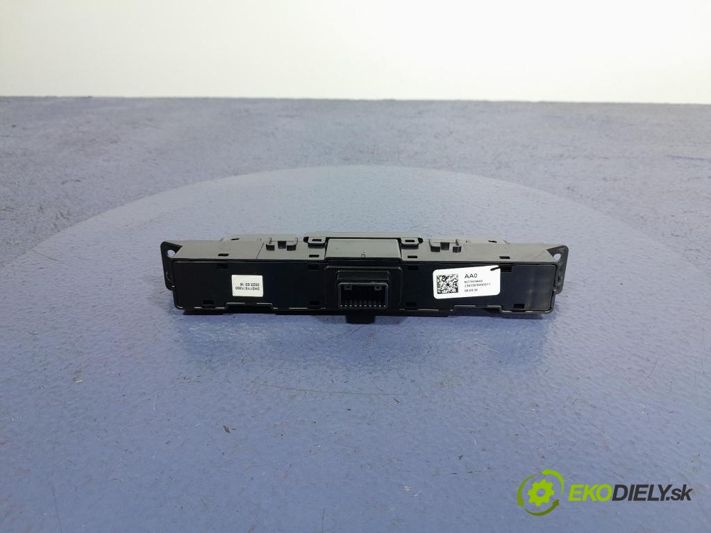 Hyundai I30 2023 prepínač 93770-G4AA0