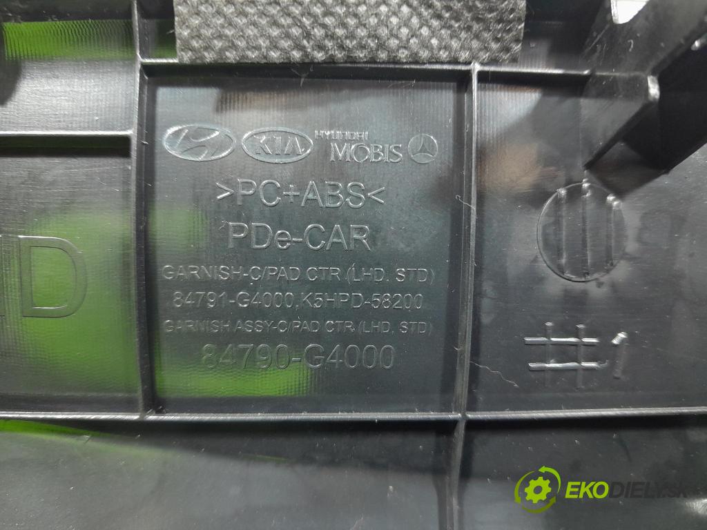 Hyundai I30 2023 kryt Plast: Interiéry: 84791-G4000